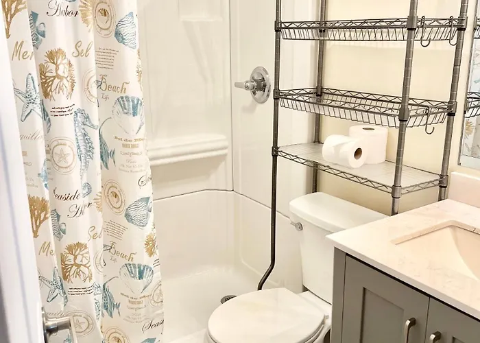 Family Sleeps 4! Beach, Boardwalk, Pool And Across From Jolly Rodgers! Apartment